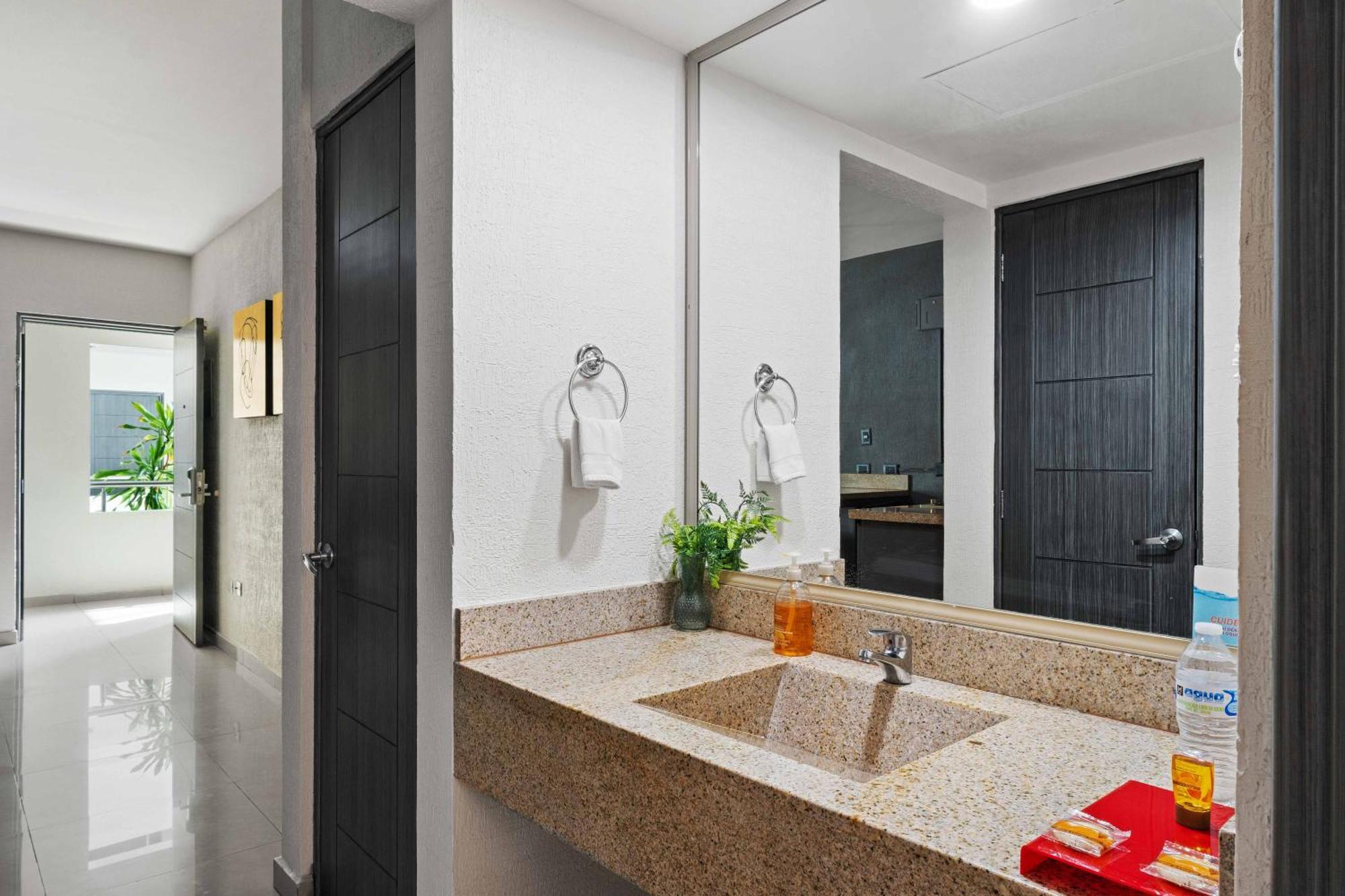Homesuites Zaragoza 쿨리아칸 외부 사진